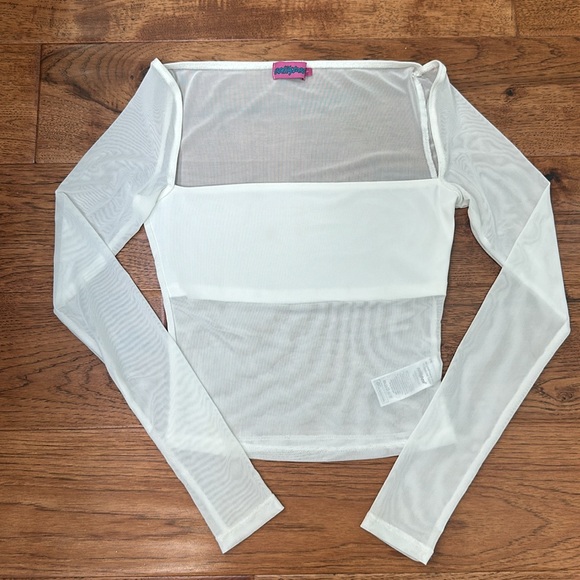 Edikted white sheer long sleeve shirt, size Small - Picture 4 of 5